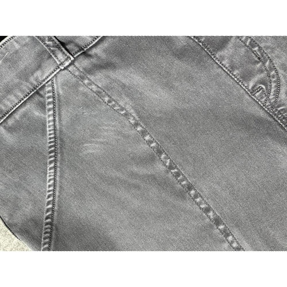 Spanx Women's Gray Twill Shorts - Size Large Compression Trim Accent - Picture 4 of 7